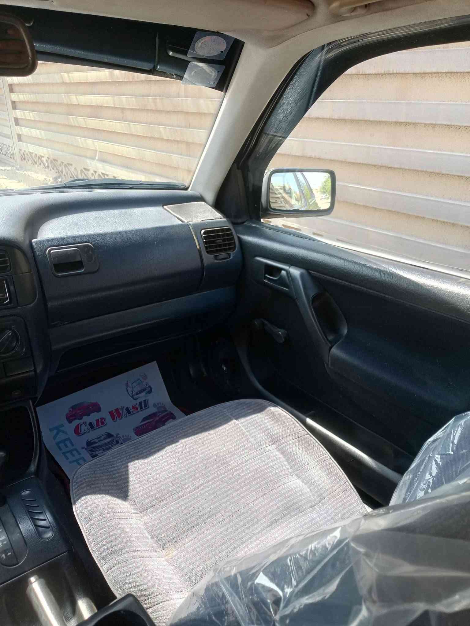 السلام عليكم كولف نفخ موديل 93 رقم بغداد دولي تحويل ثاني يوم محرك 2000 كير اوتو جدد ترايهه كلش حلو تبريد شغال ثلج كهربائيات كلهه شغاله صدر امامي خلفي جديد تخم تاير جديد مصبوغة جماليه بدون حادث سنتر لوك سعر 35 وبيهه مجال مكاني بغداد الزعفرانيه رقمي ***********
