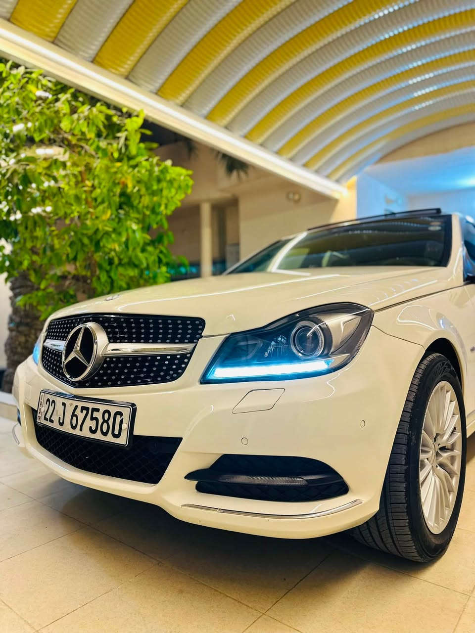 Mercedes-Benz C200 2012
-------------------------------------

#السعر : 134$ وبيه مجال بسيط

#رقم الهاتف :*********** 

#رقم السيارة : اربيل  

مكان السيارة : واسط/العزيزية 

-------------------------------------

سلام عليكم 

 للبيع  مارسيدس C200 موديل 2012 رقم اربيل سيارة خليجية   وكاله اربيل مكفولة بدون ضربة بيه صبغ قطعتين بدون دواخل سيارة فول مواصفات 

1_ بصمة تشغيل + ابواب 

2_محرك  +كير  مكفولات ⁦⚔️⁩

3_تبريد قطعتين+ثلاجة⁦❄️⁩

4_كروز سرعة🔒 

5_ داخل مشمشي بلادي ⚔️⁩

6_مراية داخلية+جانبة عاكسة ⁦🔍

7_تحكم ستيرن ⁦⚔️⁩

8_مري شفط 

9_انظمة قيادة  +سبورت + طبيعي 

10_انارة ترحيب💡 خارجية وداخلية ⁦⚔️⁩

11_شاشة اعطال

12ستيرن كهرباء  

13_ويل 17 بلادي +تخم تاير جديد   💡

14_جام اخضر ⚔️⁩ 

15_صدر امامي خلفي جديد

16_بردات خلفي 3 

17 دركة حرف D

18_لايت داينمك LED 

19_كشنات كهرباء +خزن ذاكرة 

20_بانوراما 

21_حساسات امامي خلفي 

22_كاميرا خلفية   

 

-------------------------------------
