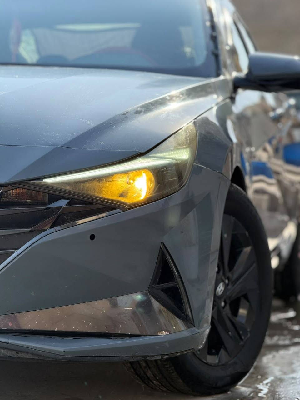 السلام عليكم سياره  للبيع النترآ.امريكي   2021
سياره  معوقين رقم كربلاء بعد الها 10اشهر وتكون حره 
السياره كير اي تي  
مكينه 2000
مكان السياره نجف 
السعر 110
رقم الهاتف ***********
