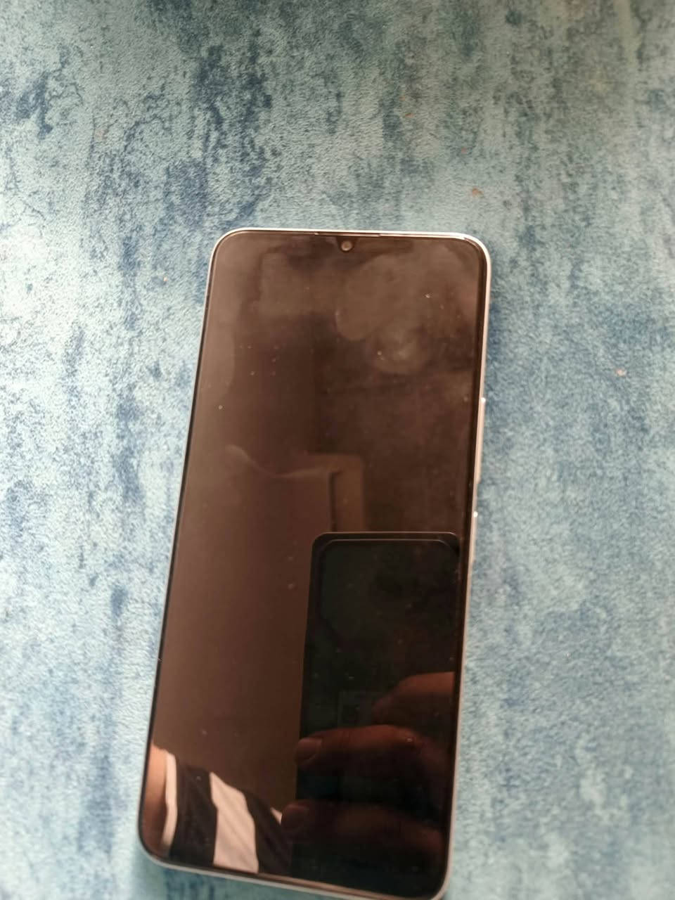 اسلام عليكم 
HONOR CHOICE T10
للبيع بسعر مناسب 85شراي فوت وتدلل 
الرقم فقط اتصال ***********
