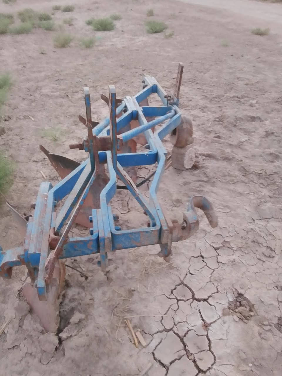 البيع فدان حجم 12سعر خاص***********
