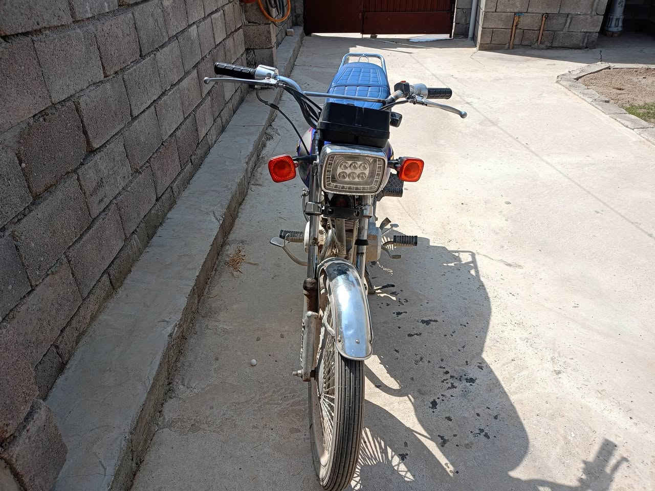 السلام عليكم ماطور للبيع موديل 20 سعر 425/***********
