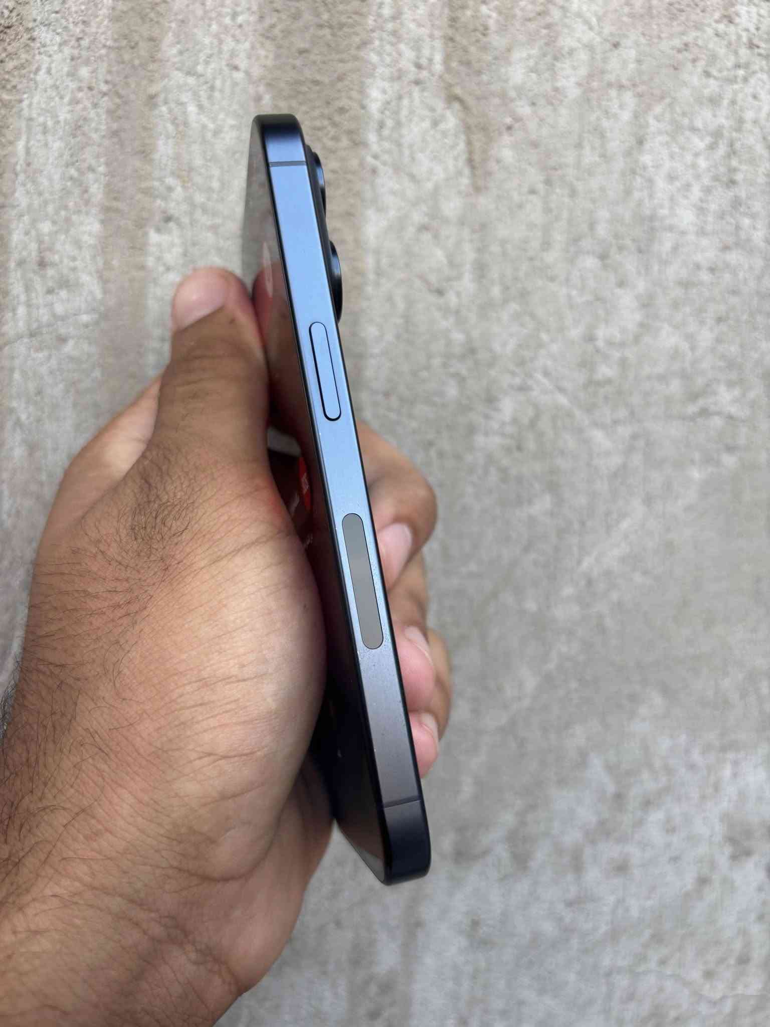 **آيفون 15 برو 128GB** – مبدل بورد فقط، باقي القطع أصلية، نظافة 100%، بطارية 88% (600 دورة شحن)، iOS 17.4.1، شريحة eSIM. الكاميرا الخلفية والفيس آيدي تحتاج برمجة. الفحص قبل الاستلام متاح. للسعر راسلني خاص.

نص مكتوب في الصور:
- ٥:٣٥ حول عام الاسم iPhone إصدار iOS 17.4.1 اسم الطراز iPhone 15 Pro رقم النموذج MTQM3LL/A الرقم التسلسلي GCPWXY2K2L سجل تاريخ القطع والخدمة البطارية قطعة غير معروفة الشاشة قطعة غير معروفة بصمة الوجه المشكلة الكاميرا قطعة غير معروفة تجمع Apple سجل تاريخ القطع والخدمة، ويعرض السجل معلومات عن حالة iPhone وتفاصيل إصلاحه. معرفة المزيد... الأغاني الفيديوات الصور ٣١ التطبيقات ٦٤٦ ١٥