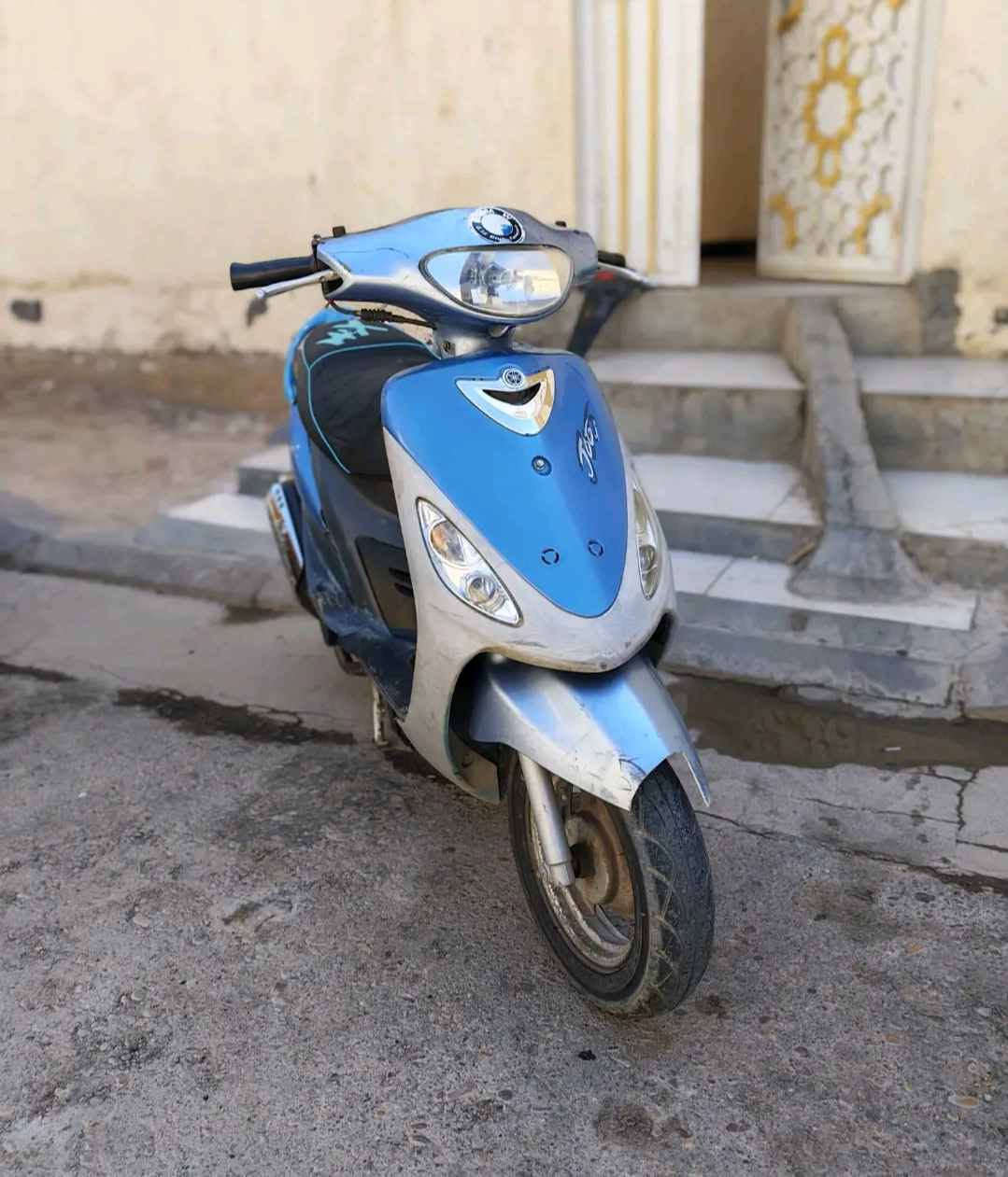 دراجه ماكس منغولي للبيع كفاله عامه من الطول للطول صالي ١٠اشهر من طلعت للاستفسار اتصال *********** عمارة, ميسان
