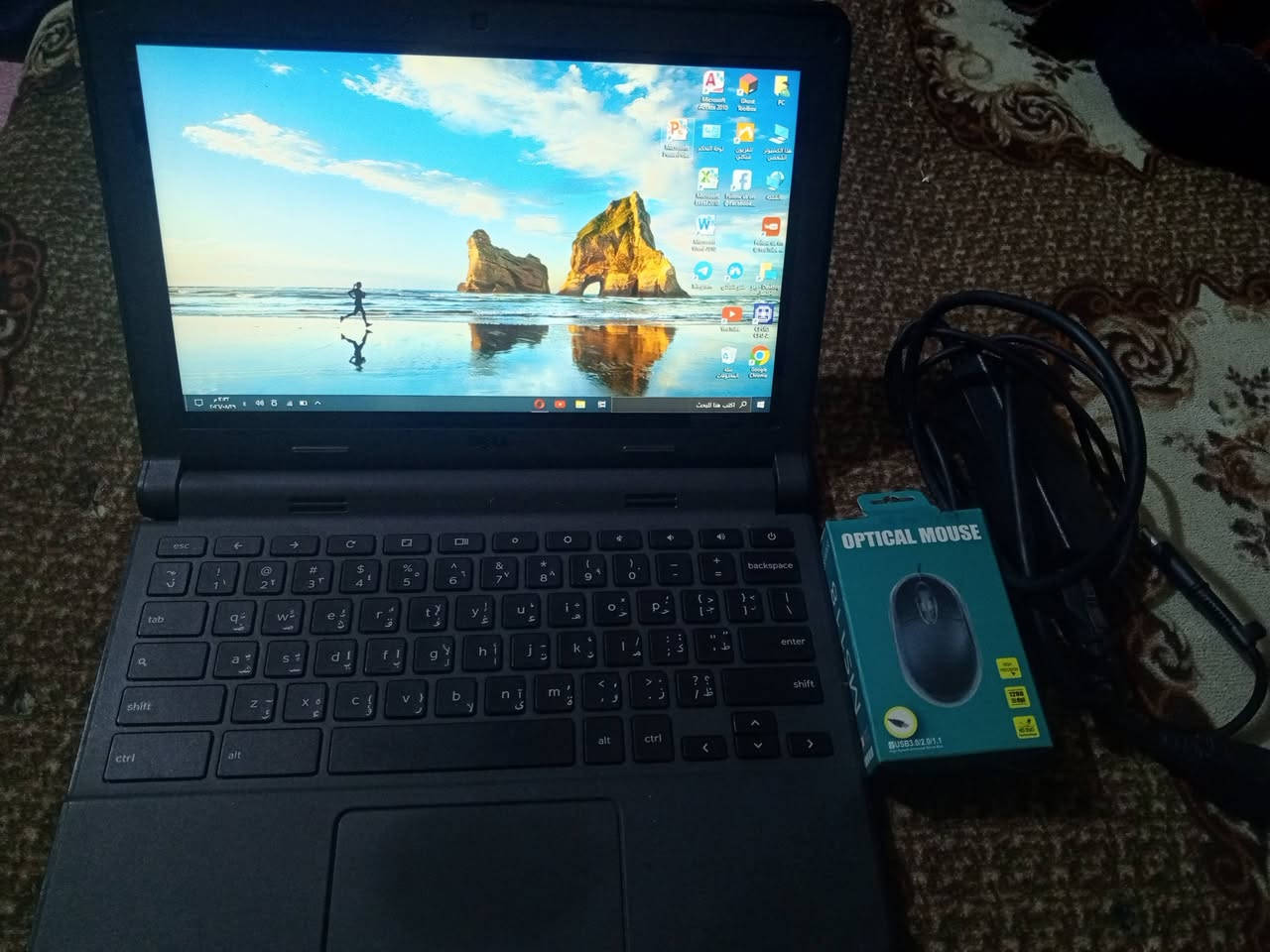 للبيع لابتوب DELL💻

​الحالة: مستعمل بنظافة ممتازة، مخصص للدراسة والتصفح والأعمال المكتبية

المواصفات:
المعالج (CPU): Intel Celeron (معالج اقتصادي للدراسة)

​التخزين (SSD/HDD): [GB16]

​الشاشة: [حجم11.6 بوصة]

​البطارية: بحالة [ممتازة / جيده]

نظام التشغيل: Chrome OS (سريع جداً في التصفح ويشغل تطبيقات غوغل).

​ملاحظات:

​الجهاز نظيف جداً وجاهز للاستخدام الفوري.

​يجي ويا الملحقات: [الشاحن الأصلي / ماوس].

​السعر: [65] (وبي مجال )

المكان: [بغداد البياع الشهداء]

للتواصل: عبر واتساب  أو الاتصال على الرقم: [***********]
