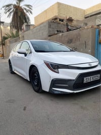 كورالا se وارد امريكي يعني ياباني اصلي اصلي السياره بانزين كير محرك كف...