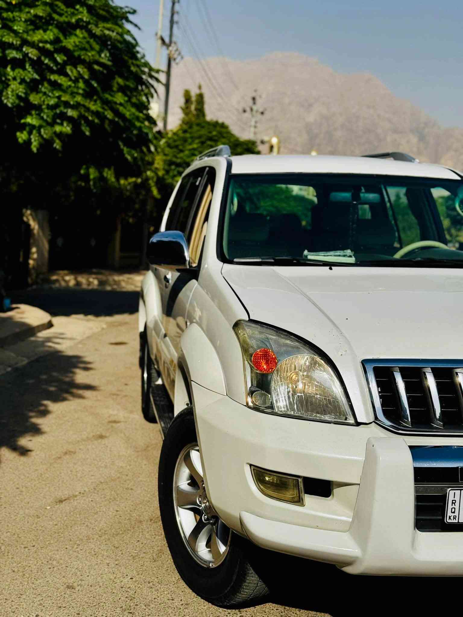 توێتا پڕادۆ🚙
مۆدێل 2008
بێ بۆیاخ
بێ سارد
بۆیاخ ئەستور
بۆیاخی هەڵینەداوە
گێڕ و مەکینە بە شەرت
دەبڵ ئەکسل بە شەرت
مواسەفات
شاشە لیگزز
کامێرا حاسە
تەبرید لەمس
ئاوێنە کارەبا
چوار چام ئۆتۆ

گێڕ ئۆتۆماتیک
سەیارەکە هەلکەلی زۆر جوانە
ماڵی دۆستە
دینارێک مەسرەفی تیا نیە
ناو گاعی وتاقم کوشنی تازە تێگیراوە
تایەی تازەیە
تازە پۆڵیش کراوە 
سەیارەکە ماڵی دۆستە بێ مەسرەفە
ڕەقەم تەلەفوون📞
***********
