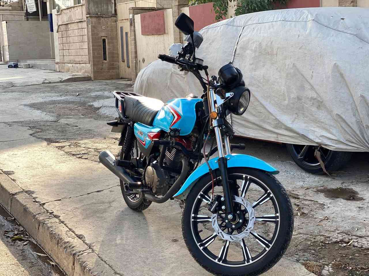 عندك درجة للبيع 🤔 موجودة شاينك ما مضروبة صبانة✅
زين شكد ماشية 🤔 ماشيا 15الف اخت الزيرو✅
اها اشبيعا مابيعا🤔 محرك شرط والماطور بعدو باسم الشركة✅
سعرها شكد🤔 مناسب جدا 2150الف✅ 
تكدر تنطينا رقمك بلا زحمة 🤔 تدلل *********** كورك بي واتساب
***********✅

