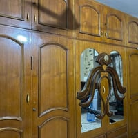 السلام علیکم مكلف بالنشر  الغرفة جوه وبره صاج  البوفيه بعد بيها جامات ...