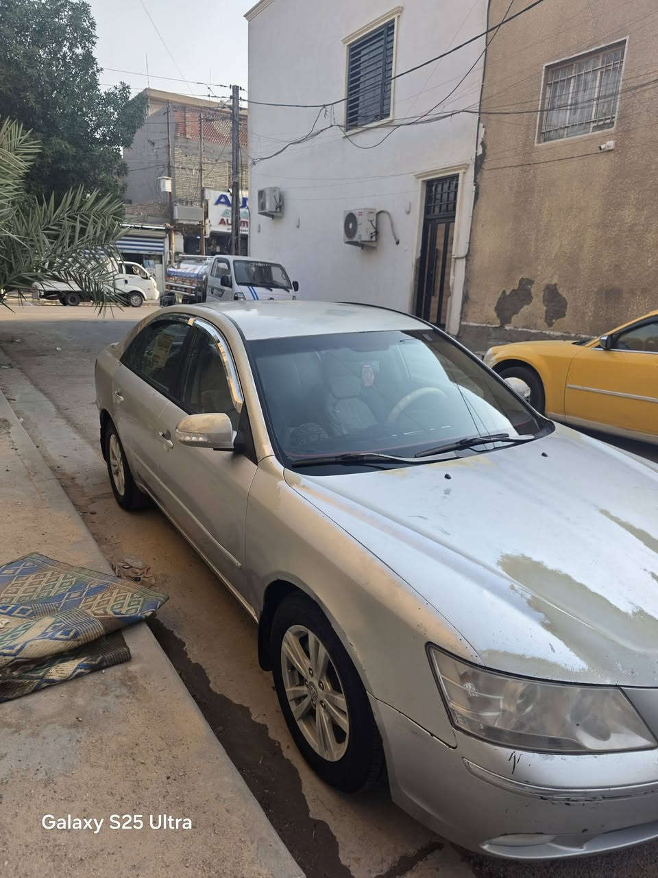 السلام عليكم هونداي سوناتا كوري 2008  محرك2000 دوش السياره خيرمن الله تبريد ثلج  محرك كير جديد   بيه البنيد بي جراد القماره هم بيه الجاملغ الخلفي بدون اي تبديل ولا حادث فقط جراد  رقم بغداد الدولي سكن بغداد السعر 80 قفل قفل قفل  اتصل ***********ماعندي بيه سونار اذه تريد انته اخذله سونار
