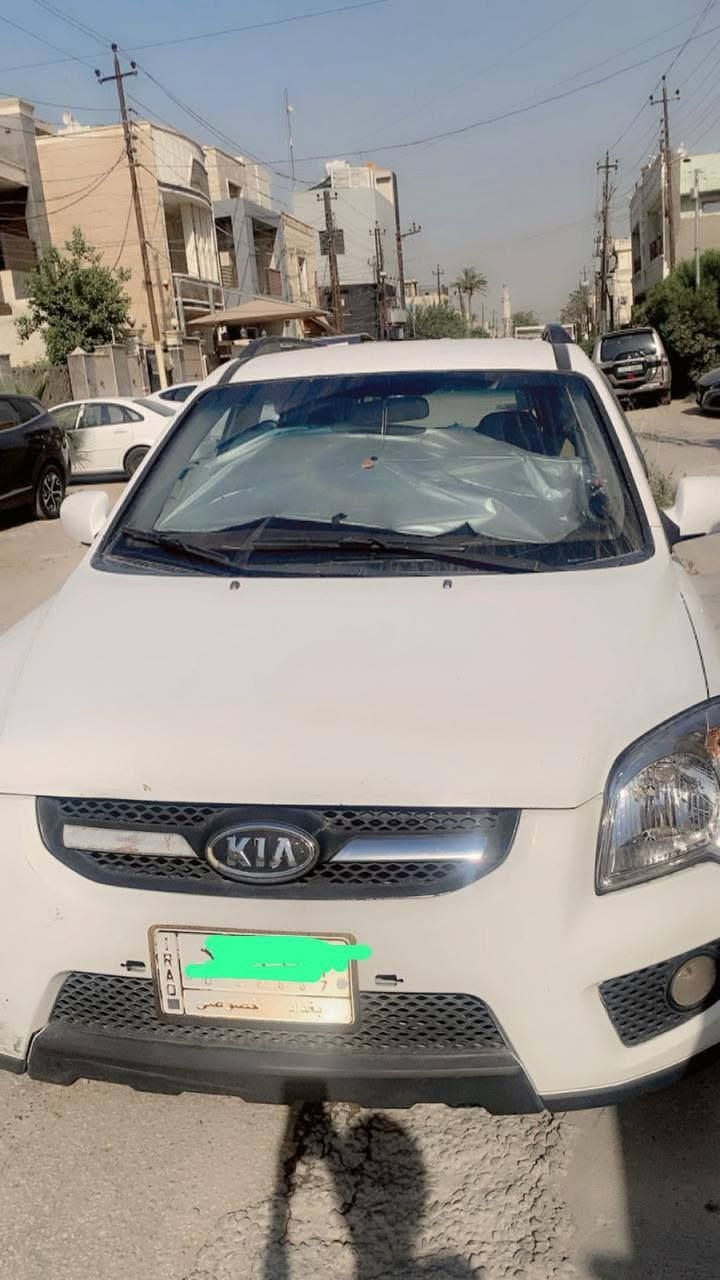 سبورتج خليجي موديل ٢٠٠٩ رقم بغداد بسمي شخصيا سنويه ل٢٨ محرك ٢٠٠٠دوش مكان حي جامعه ،بغداد *********** بغداد, العراق
