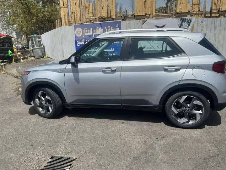 فينو للبيع موديل ٢٠٢١ ماشيه ٣٨ الف نظيفة كلش ضرر بونيد شبر ومصلح علبارد وبلعراق ورقمه شمالي وصاحبه موجود في التاجيات بغداد
فتحه سقفيه 

مانع انزلاق

كاميرا خلفيه

حساس ضغط اطارات

شاشه لمس بلوتوث

تنبيه مغادرة مسار 

تنبيه النقاط العمياء

السعر ١١٥ ورقة 

للاتصال على واتساب ***********

موديل ٢٠٢١ ماشيه ٣٨ الف نظيفة كلش ضرر بونيد شبر ومصلح علبارد وبلعراق ورقمه شمالي وصاحبه موجود في التاجيات بغداد
