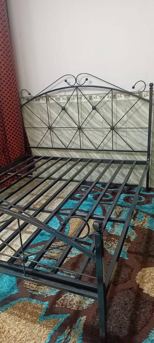 السلام عليكم جربايه نفرين 
جديده 
مثل متشوفون با الصور 
مكاني الصحه يم ساحة علاء نجف التواصل وتساب ع الرقم 

‭***********‬
