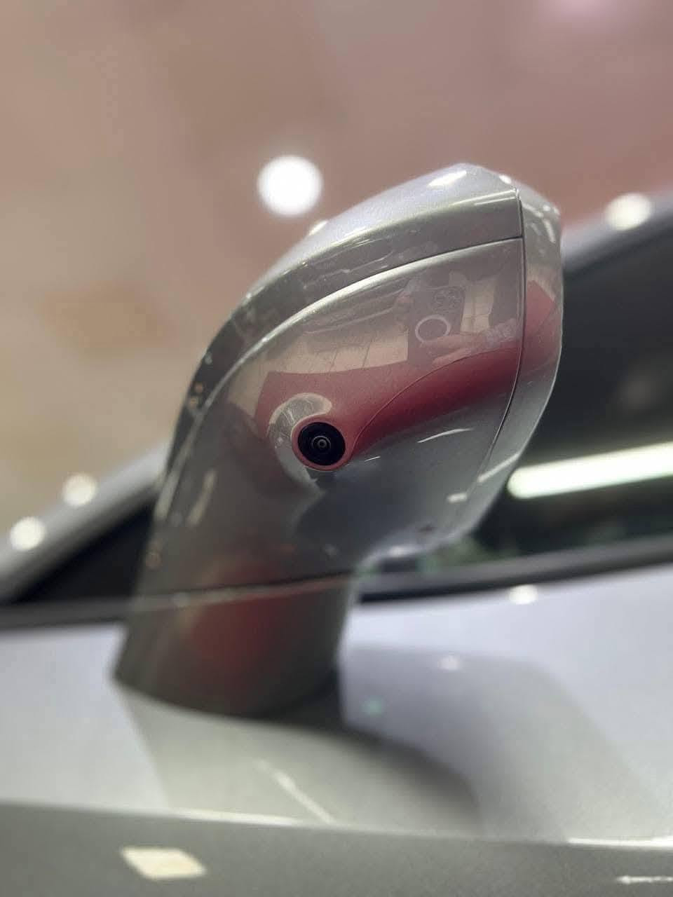 السلام عليكم بلايزر ٢٤ كهرباءماشية ٢٧مايل بدون صبغ بدون تبديل السعر 22000 وبيها مجال رقم بغداد السيارة بدون ايرباك ***********
