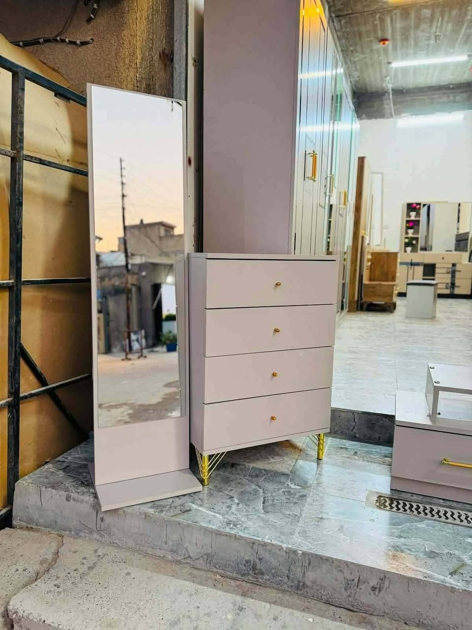 الحجز وتساب ***********
