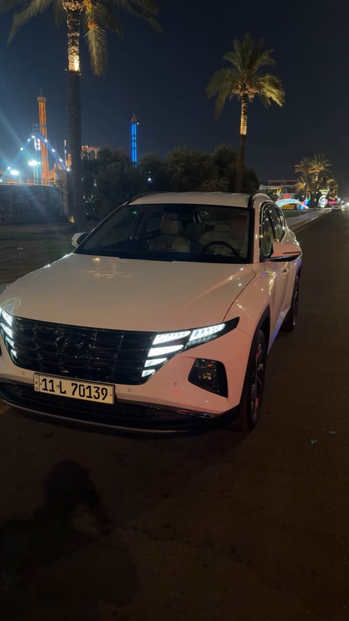 🚘 هيونداي توسان خليجي 2024
📍 ماشية 20 ألف كيلو                                        ⛽ بنزين محسن + دهن أصلي
🛡️ السيارة كفالة بدون صبغ بدون تبديل على وضع الشركه 
المواصفات:
• بصمة تشغيل وأبواب  
• ترحيب ومرايا شفط  
. عدادات دجتل (شاشة)  
• تشغيل عن بُعد  
• شحن وايرلس  
• كشنات كهرباء  
• ويل 18  
• حساسات أمامية وخلفية  
• سايد بريك كهربائي + أوتو هولد  
• 3 وضعيات قيادة  
• بردات أبواب وصندوق  
• Apple CarPlay + Android Auto  
السيارة كاملة وما ناقصها أي شي وجاهزة للفحص                                                             محرك كير صدر تبريد تايرات كله على وضع الزيرو
السعر 197$ 
عنوان السيارة بغداد حي الجامعة 
الشراي يتصل واتساب موجود فقط
                                    ***********
