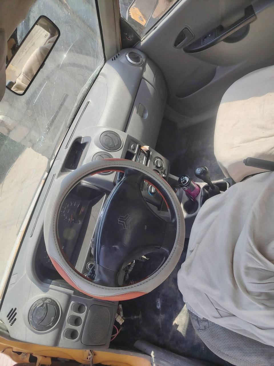 سابه مديل 12 السياره جاهزه من كلشي مطلوبه هيئه 600راعيه موجود بل شطره سنويه ساقطه سعر12 واتساب ***********
