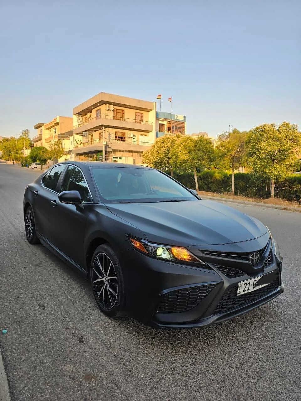 Toyota camry + SE 2024 
تۆیۆتا کامری ٢٠٢٤ 
سەیارەکە کامل لەزگەی ppf ی مات کراوە ...
( سەیارەکە تەنها پەڵەیەکی بۆیاخە بێ ناو گرتن بێ ئێرباگ پێش و دوای کەپسە هەمووی بە شەرت تەنانەت دەعامیەکانیشی بۆیاخی نیە)
مواسەفات...
 شاشە گەورە ، کامێرا ،کوشن جلد و کوشن کارەبایی ، حاسە و ڕاداری پێش و دواو و ڕادارى خەتی جادە و ئاوێنە ، تحدید سورعە،سوکان ڤۆلێۆم ، گێڕ شەفتی سەرسوکان،دەبڵ ئیکۆ .
 تەنها ٣٣ هەزار ڕۆشتوە 
گێڕ و مەکینە و کارەبایی هەمووی بە شەرت 
ڕەقەم و هەزەو سەنەوی تازەیە تا کۆتایی ٢٠٣٠ 
سعر ٢٠٧ و معامەلە.....
*********** 

Toyota Camry SE 2024 
تويوتا كامري موديل ٢٠٢٤ 
لون اسود مغلفة PPF اسود طافي
( سيارة بي فقد شبر صبغ بدون دواخل بجم سيارة كبس بدون ايرباك بشرط حتي دعاميات مابي صبغ )
مواصفات / شاشةكبير/كاميرا/كشنات كهرباء/كشنات جلد / لایت زينون اصلي لايتات اوتو لایت ليد امامي و خلفي/رادار خلفي وامامي و حاسه/ تحدید سرعة/
كير (سبورت و عادي و اوتوماتيك) و كير شفت سوكان 
ثلاث وضعيات القيادة ...
٣ مود/ Eco/normal/sport  
گیر محرك بالشرط علي وضع بيلادي مابي اي مصاريف 
ماشي ٣٣ الف فقط 
سيارة رقم سليمانية 
تحويل و غرامة بشرط..
فحص و هزة و لوحة و سنوي جديد حتي نهاية سنة
 ٢٠٣٠...
سعر مطلوب ٢٠٧ مجال 
*********** السليمانية, العراق
