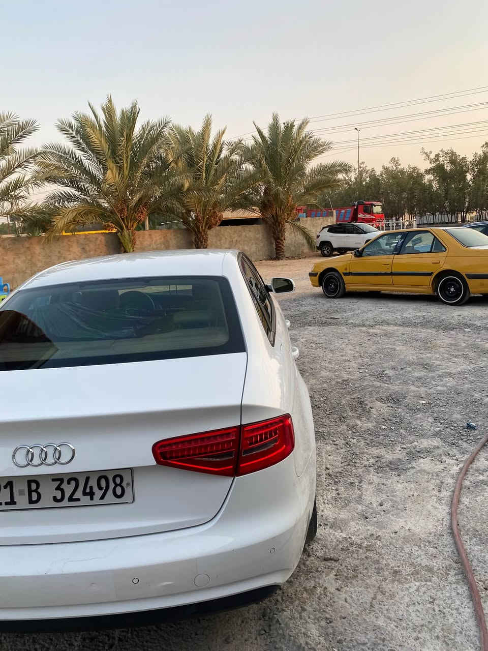سلام عليكم اودي مديل 14خلجي كفاله بيه بارد بل باب فقط لباقي مكفوله كير مكينه حداديه تخم تاير حيل جديد احله من صوره السعر ب100وبيه مجال تريد وكله تريد تحويل ماشيه 180اصل رقمي ***********
