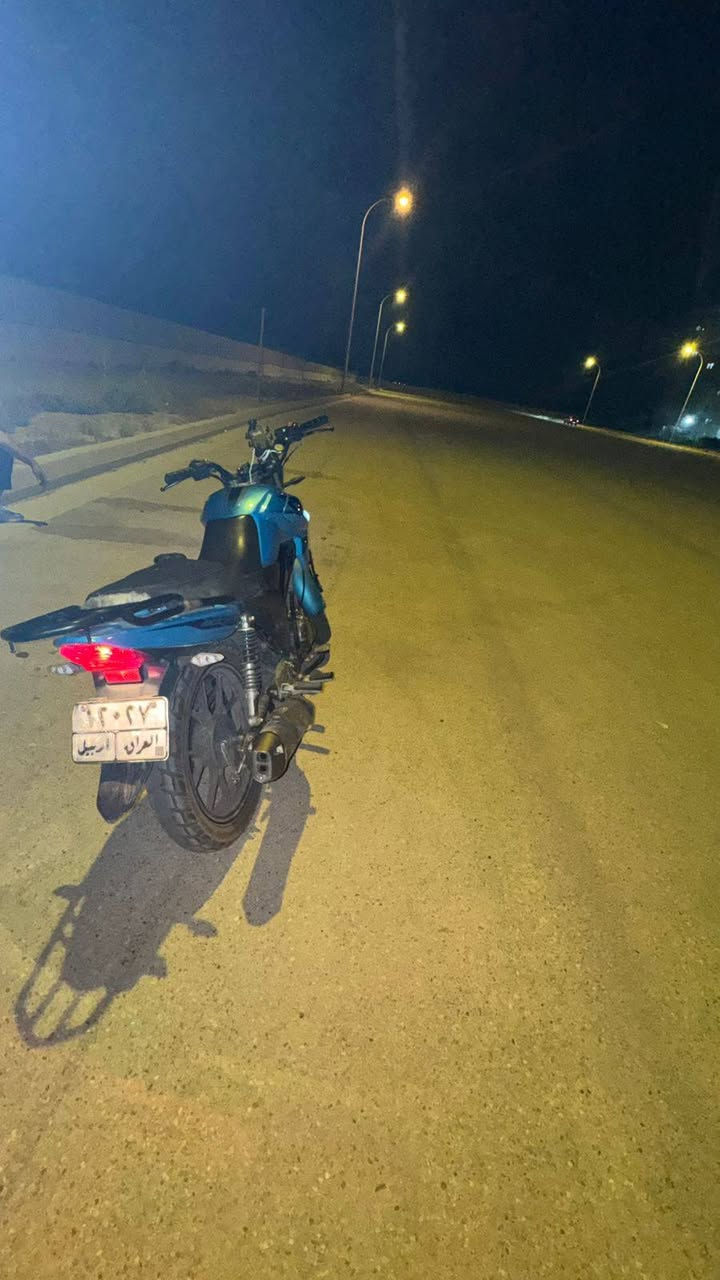 ار كي 200cc
موديل ٢٠٢٤ 
رقم اربيل 
بيها نقوصات بسيطه السعر ١٤٠٠
محرك مكفول 
مكاني بغداد بسمايه ***********
