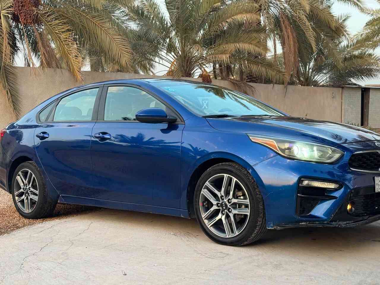 السلام عليكم فورتي للبيع موديل 2019 نص فول محرك 2000 دوش كير at صدر تبريد دوشمه وباقي المواصفات المعروفه بيها جاملغين وبنيد سونار مرفق بالمنشور مكاني بغداد المحموديه السعر 110وبيها مجال تواصل اتصل / ***********
***********

نص مكتوب في الصور:
- 39 LTE II. 5:37 BidFax.info en.bidfax.info
- 39 LTE II. 5:37 en.bidfax.info BidFax.info