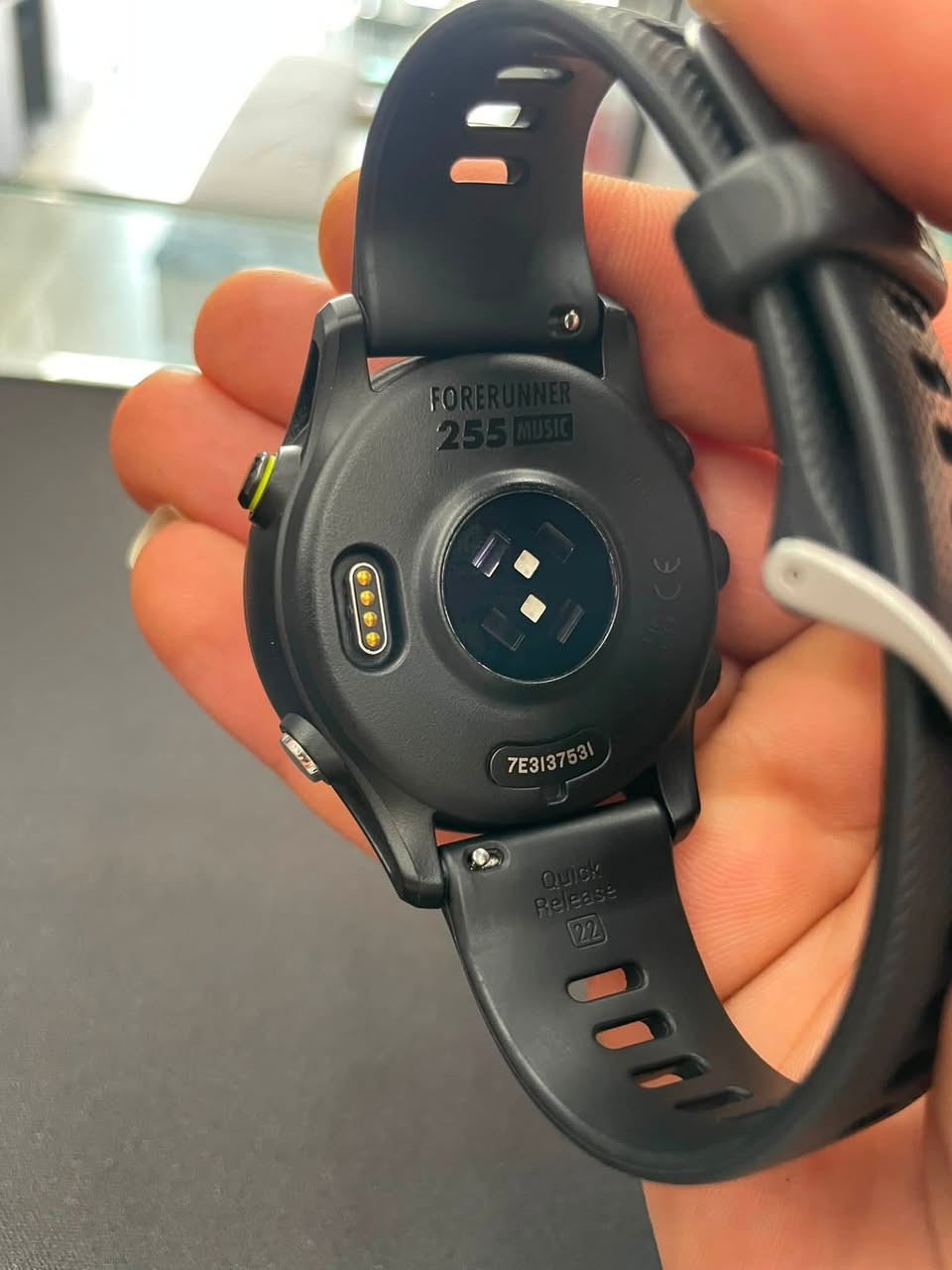 بۆ فرۆشتن: کاتژمێری زیرەکی Garmin Forerunner 255 Music

زۆر خاوێنە،  کەم بەکار هاتووە ،کارتۆن و وایەر شەحنی لەگەڵە

تایبەتمەندی: تایبەت بە وەرزش، ڕاکردن، پێوانەکردنی هێڵکارییەکانی جەستە و توانای داگرتنی مۆسیقا

شوێن هەولێر   نرخ  (350,000)

ژمارە مۆبایل 
***********
