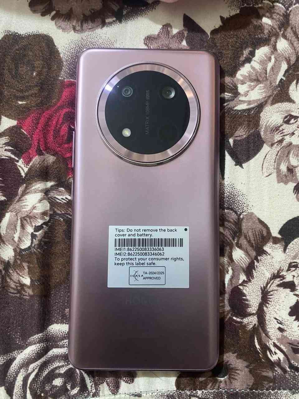 هونر x 9 s تلفون مستخدم ٣ اسابيع شرط كل غراضو كامله بيع مستعجل ٣٥٠ مابي اي مجال تلفون جديد
شراي اتصل ***********  ابو ال٣٢٥ لا تعلق
