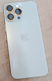 iPhone 15 pro max  الذاكره 256  بطاريه 81 ٪؜  السعر 900,000 الف   الرق...