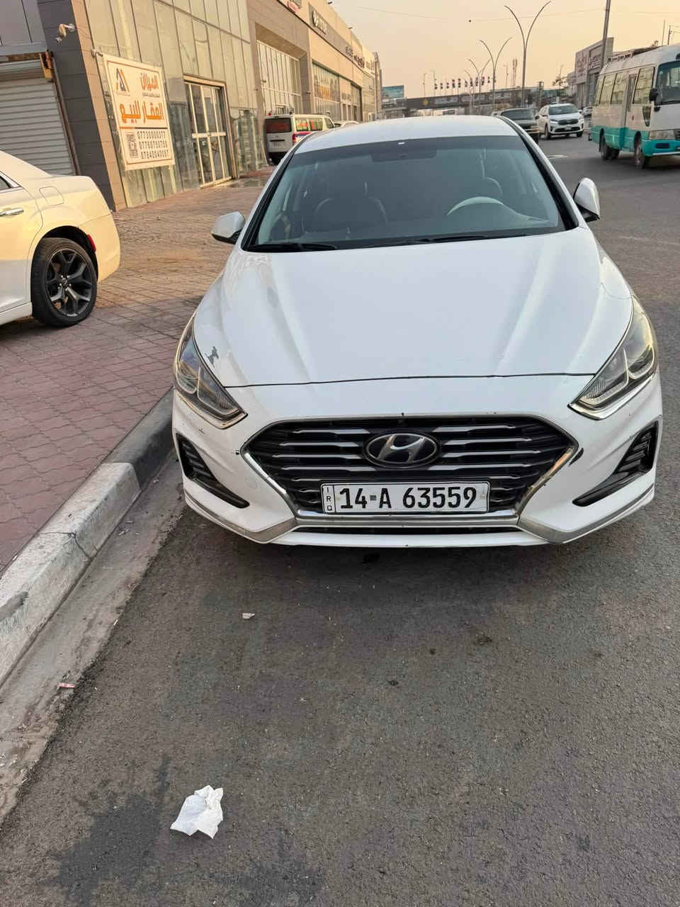 السلام عليكم
سوناتا ورد كوري للبيع موديل 2019 
وبيه حادث بل عراق بنيد جاملغ لغد تعدّيل وصبغ 
الاستفسار : ***********
السعر : 122 وبيه مجال
