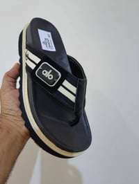 جمله • توصيل • ملابس
