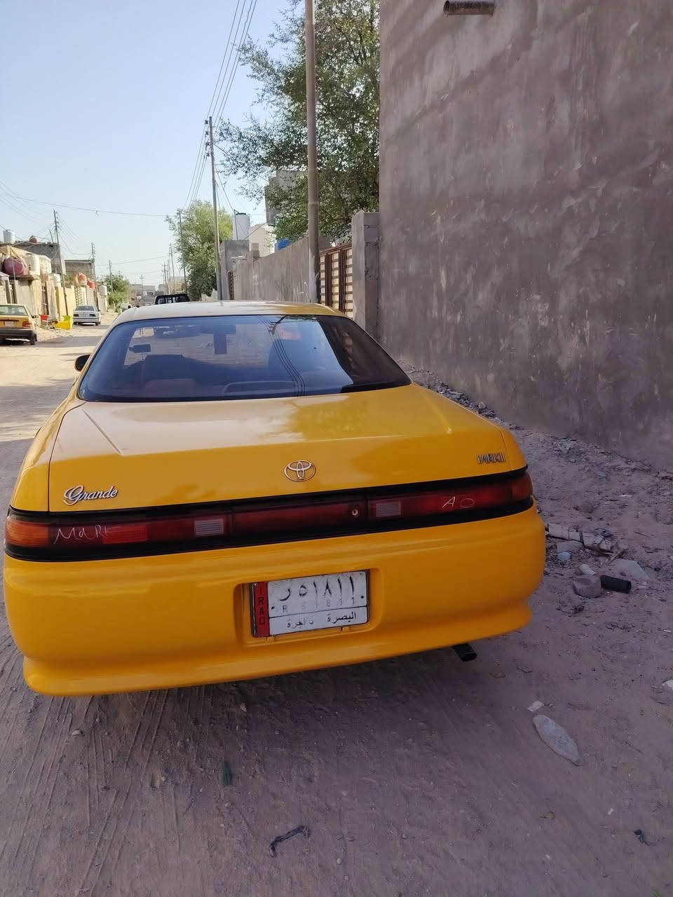 السلام عليكم مارك نفخ مديل ٢٠٠٠ كفاله من الكص
ونقل الجثه وضربه سنويته صاقطه ٢٠١٩ سنويته 
موجوده رعيه ماندله اتكفل سرقه وعشار  
مكينه وكير ونجي نضاف حداده تخم تاير جاهزه
شاشه سنتر لك شغال توها ستم جديد وصبغ فرن 
سعره ٣٥ وبيه مجال للشراي مكاني البصرة الزبير
***********
