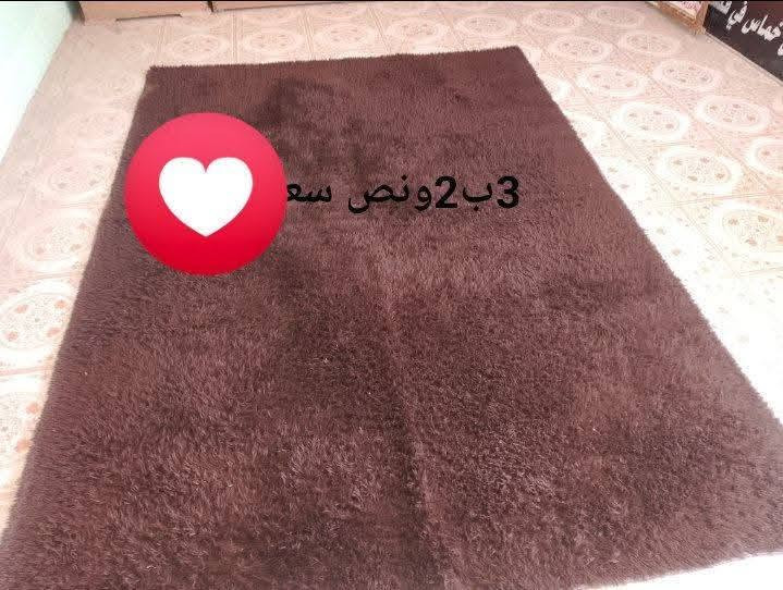للبيع بسعر مناسب
***********
المحمودية

نص مكتوب في الصور:
- 3 ب 2 سعر
- 3ب 2 ونص سع
- 3 ب 2 ونص س
- 17 ب 4 سم
- سعر 2 ب 2