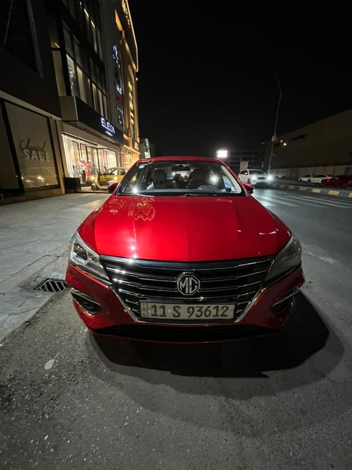 MG5 2022
..ماشية 57 الف كيلو
..اعلى فئة بالمواصفات
..كشنات جلد وجميع الدواخل جلد
..6 كامرات وكامرة 3D
.. فتحة سقف
.. حساسات خلفيه وجانبية
..تدفئة بالكشنات الامامية
..لايتات زنون ابيض
..تحكم كهربائي بأرتفاع اللايت الامامي
.. مرايات شفط
..بصمة دخول وتشغيل
..تحكم كهربائي بالمرايات
..شاشة كاربلاي
..سستم صوت 6 سماعات محيطية 3D وتحكم من الشاشة بنوع الاصوات وتشغيل السماعات
.. تشغيل تبريد من الشاشة + دكَمه يدوي
..نظام eco اقتصادي
اوتو هولدAuto hold دكمة تدوس بريك وحدها بالازدحام
.. مثبت سرعه
..محرك 1500cc اقتصادي
.. اشارات جانبيه بالمري
• الاضرار موضحه بالصور جاملغ مبدل اصلي وكالة بسبب طخه خفيفه والاصلي بعده موجود واللايت الامامي واحد ايضاً من الوكالة وباب مصبوغ خلفي وباقي الاضرار
موضحه بالصور
للتواصل***********
واتساب
