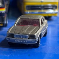 Jaguar TM XJ6   صناعة شركة Majorette الفرنسية  الحجم 1:64  السعر 3 الف...
