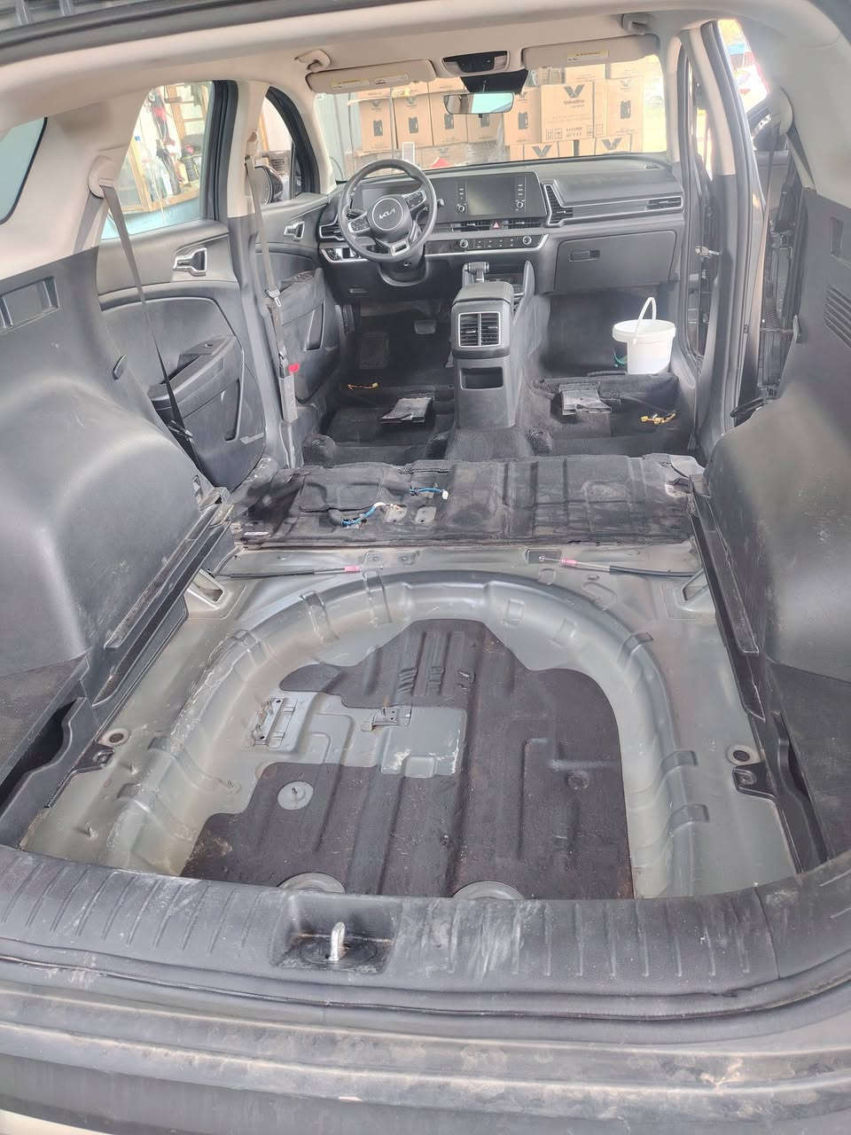 محطـة غسل الجوادين 
تم عمل حمام و بولش علـى  #Kia_Sportage✅
اضافة طبقه حمايه #WAX
#واسط_العزيزية_شارع_الجديد📍
📞:***********
بأداره ستار علي

