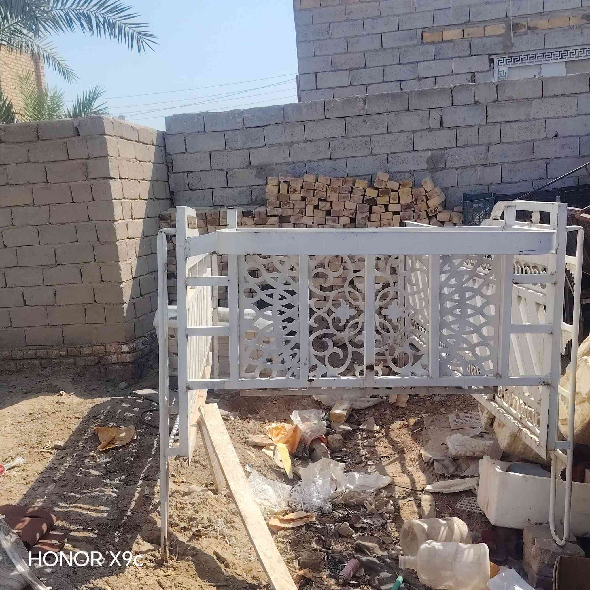 محجر كيه نثيه البيع تواصل  على هاذه الرقم ***********
