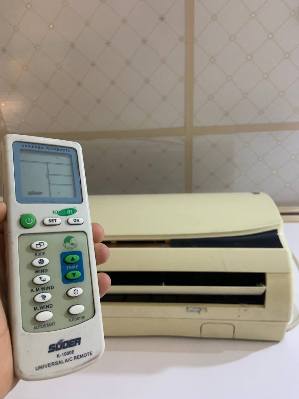 #للبيع سبلت طن نص كلشي مابيه بس محتاج فلوس ابيعه تبريد اله ثلج خابرني وتدلل 
***********
