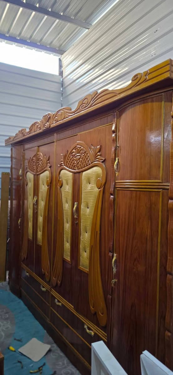 السلام عليكم
غرفه عراقيه فوول نظافه للبيع في مزاد الشارقه 

العنوان كاطون الرحمه شارع السايدين  ثالث استداره مقابل شارع أبو رسول 

***********
