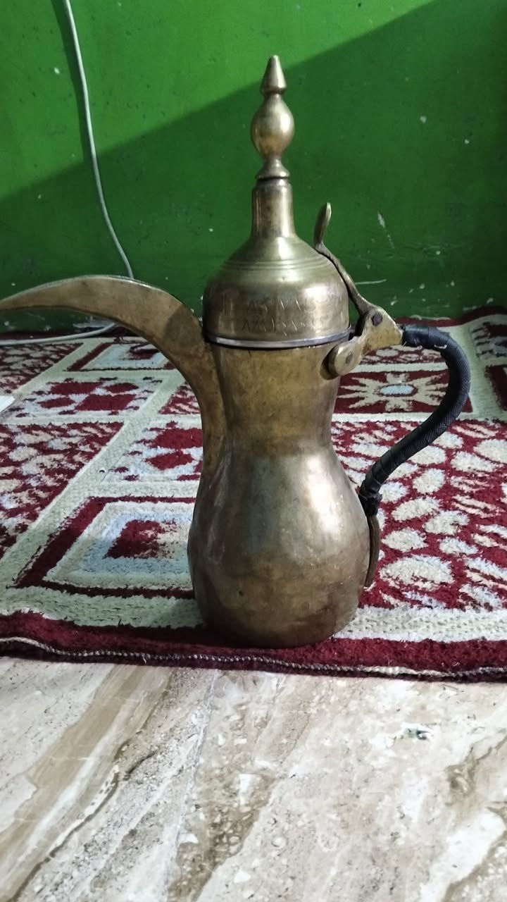 دلة سوري • قديمة • قياس ٣٧