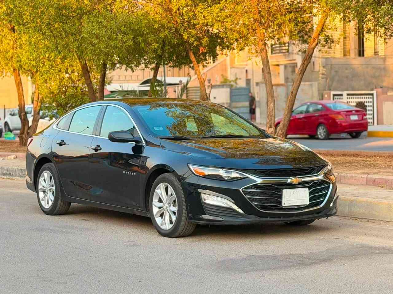 للبيع ماليبو ( 2022 ) LT
مكينة 1.5L توربو 

ماشية 64 كم فقط 

المواصفات : 1/1 

-رادار امامي 

-بصمة 

تشغيل عن بعد 

-ويل كب حجم 18

-هيترات الكشنات

 -كرسي كهرباء 

-تحكمات ستيرن + مثبت سرعة 

-مانع انزلاق 

-اوتو ستوب

-شاشة + بلوتوث + واي فاي وكار بلي 

-كامرة خلفية 

-مدخل usb + aux + type c

-تبريد قطعتين 

-هاند بريك بصمة 

السياره بيه(  الغرفة محتركة فقط )

بغداد حي القاهرة قرب مستشفى الجنوب

السعر ::120 ورقه

للاستفسار (***********)

