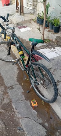 دراجة • واتساب فقط