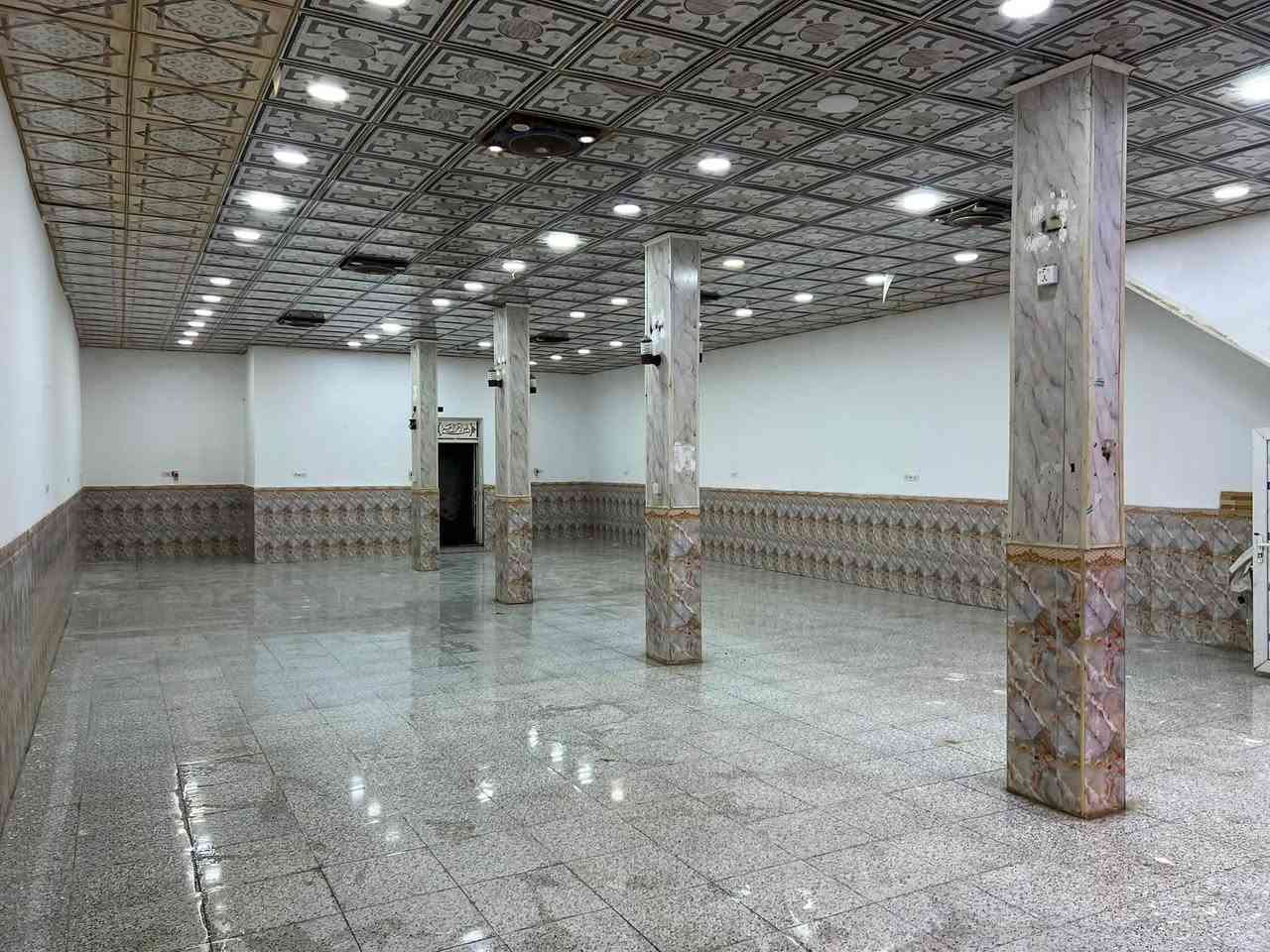 بعدالوعود الكاذبه
السلام عليكم بنايه لليجار الطابق الأرضي 
المساحه 200 متر المكان سايدين ابورمانه 
للتواصل ***********
