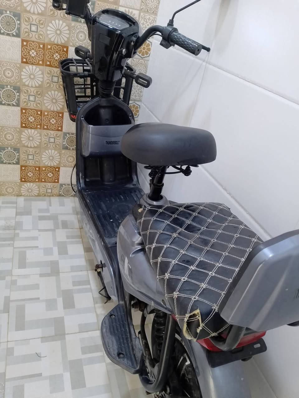 سلام عليكم دراجه شحن البيع مستعجل سعر خاص رقم واتساب وانتصال 📞***********
