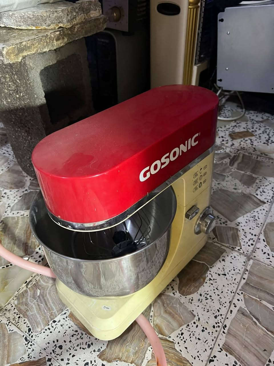 سلام عليكم غرض نضيفة مال بيت كلهن شغالات.   مستعجل علا بيعهن. ***********

