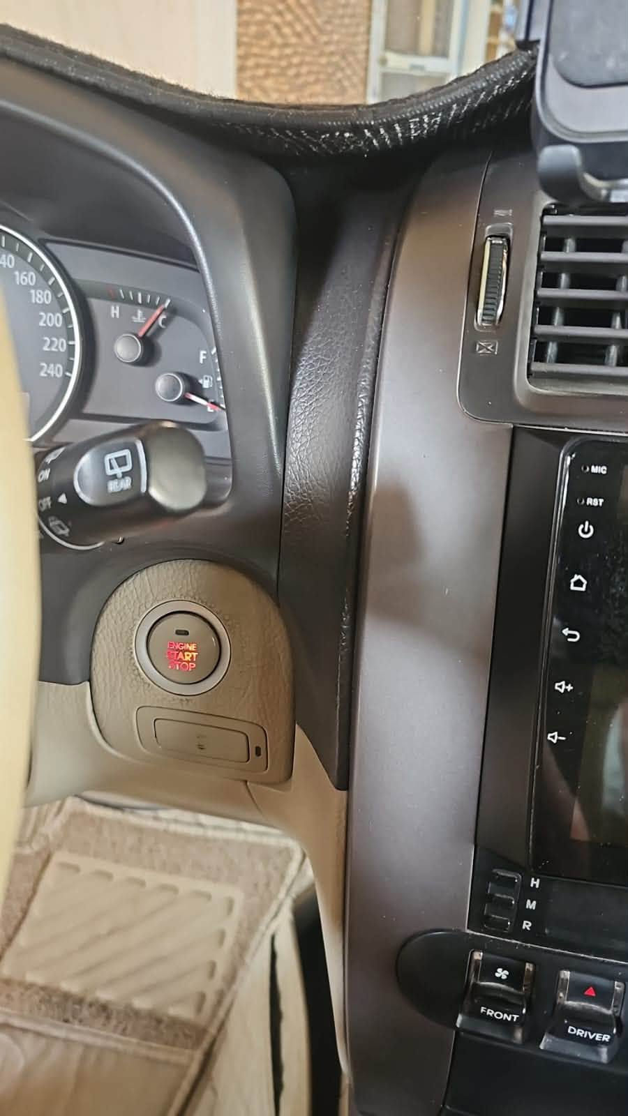 السلام عليكم / كيا موهافي للبيع 

موديل ٢٠١٢
رقم بغداد بأسمي مباشر
دولية 
زراك لايت 
فور ويل
كشنات كهرباء 
تبريد تدفئة بالمقاعد
باب الجنطة شفط 
جامات جانبية قلاب
كشنات جلد 
مقعد السائق ذاكرة 
ستيرن كهرباء
بصمة 
مري شفط 
فتحة 
فور ويل 
مكينة گير حدادية كلهة جديدة مكانهة بابل الاسكندرية السعر ١٧٠ وبيهة مجال (((( مككككلف بالنشرررر ))))
للاستفسار ***********
