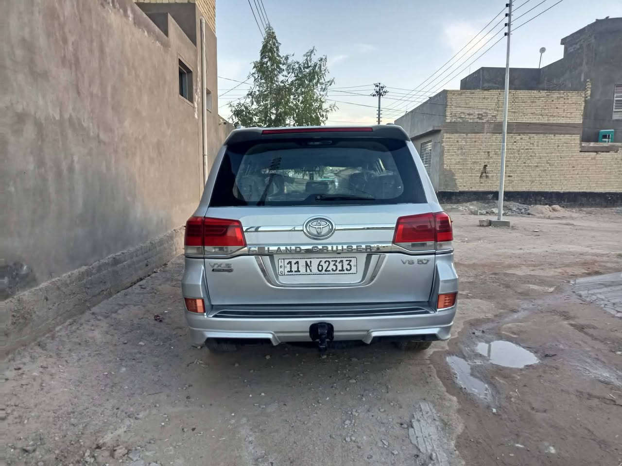سلام عليكم من رخصت مدير لكروب لندكروز موديل 11ستينيه سياره بيه جفيه خفيفه بل طين محدثه داخل وخارج 21 هزه جديده
8سلندر مواصفات لكزز بسمي بيع فقط سياره ماعايزه اي شي سعر مناسب مداور ثاني يوم رقم***********لتفاصيل اكثر
