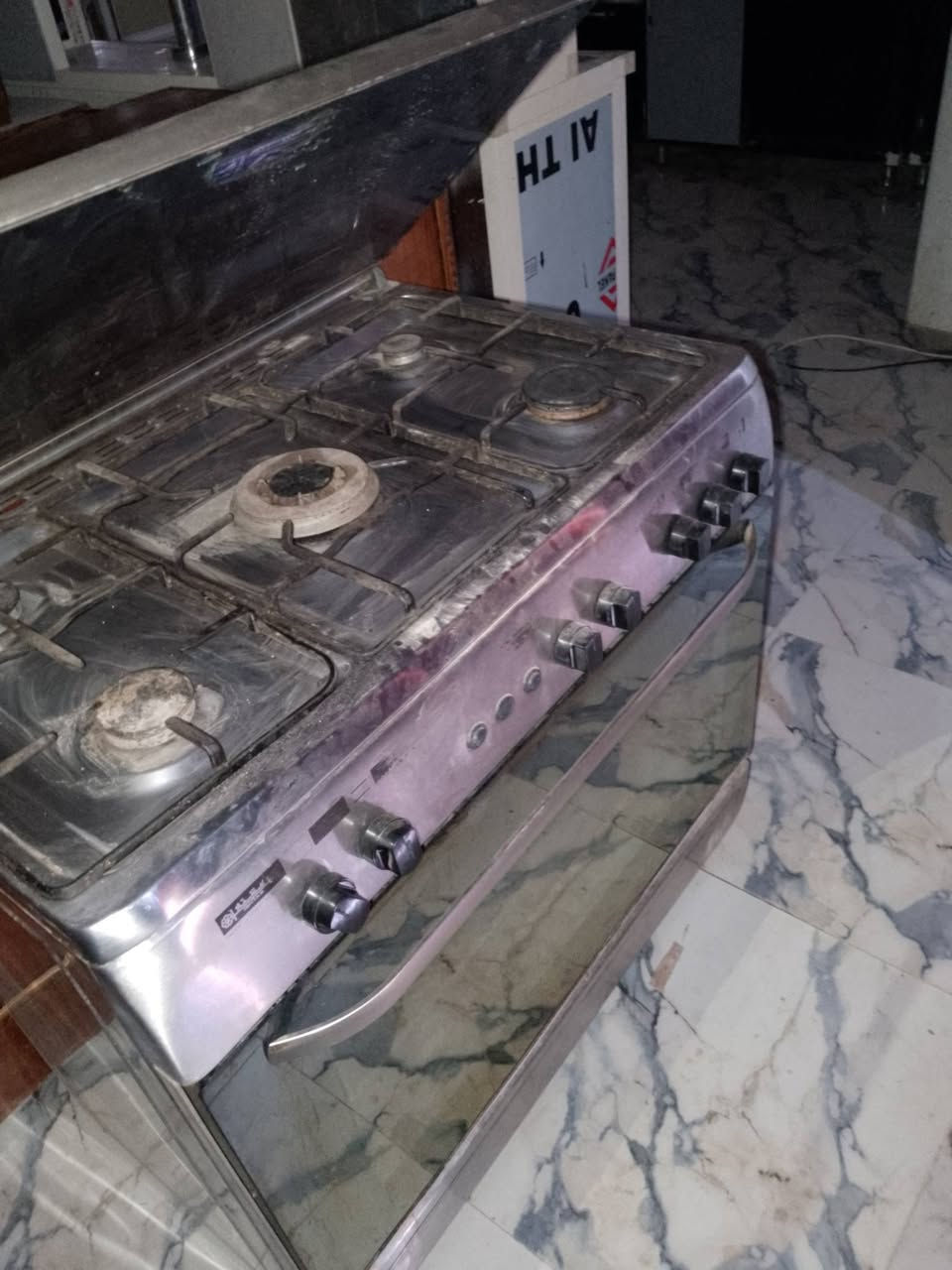 غراض منزليه للبيع العنوان دور نواب الضباط مقابيل السياسين للاستفسار اتصل على الرقم ‏‪***********‬‏
