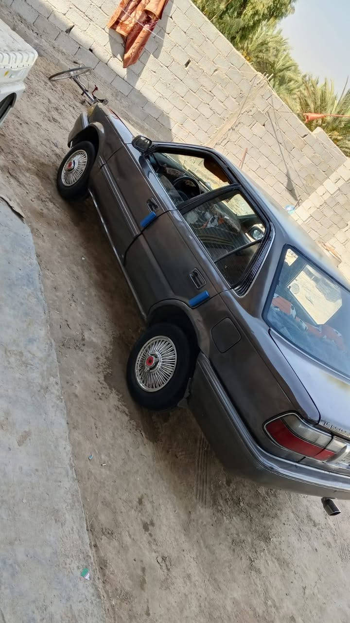 توكلنا على الله.... 

كورله.  موديل 91
كير. اوتماتيك. كهربائيّات. جاهزه. السعر 30
تحويل. مباشر. دوخل نضيفه. 
. العنوان كربلاء طويريج. ***********
