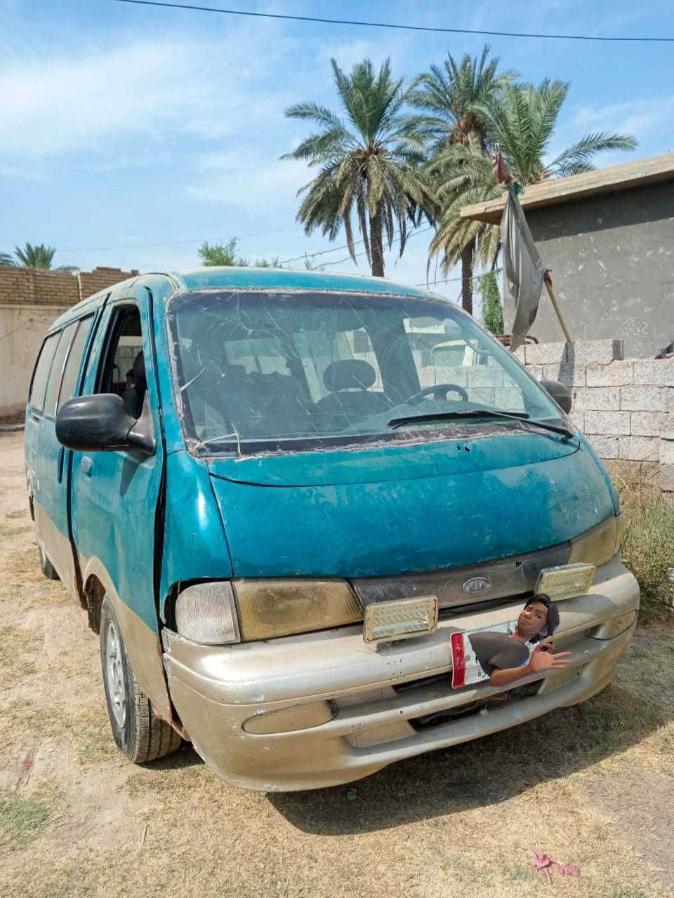 سلام عليكم كيا ابريجو موديل 99سياره كير محرك اكسن مكفولات خير من الله تخم تاير رقم بغداد ***********اني خادم مكان واسط الصويره شارع المطار 🩵

