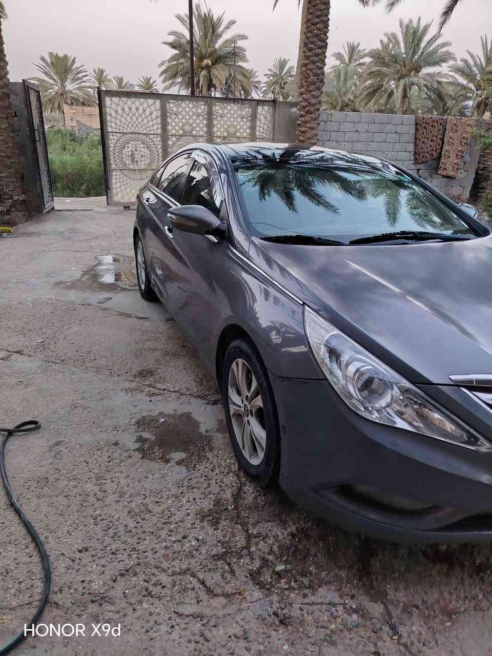 السلام عليكم. متاح
سوناتا 13 بغداد فول مواصفات 1/1 
بصمة تشغيل وابواب 
بانوراما 
كامره دواره
شاشه بلاديه
كشن  كهربائي 
تخم 4 تايرات جدد
 بقية مواصفات الفول وارد. بأسمي مداور ثاني يوم مكفوله من ظربه وصبغ وتبديل. ماعدا  الدعاميات الصونار مرفق مع الصور. 
السعر 115  وبيه مجال.   مكان بابل. الدبله
***********
***********

